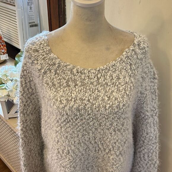 Buffalo David Bitton white gray fuzzy long sleeve sweater Size XL EUC - Picture 3 of 10